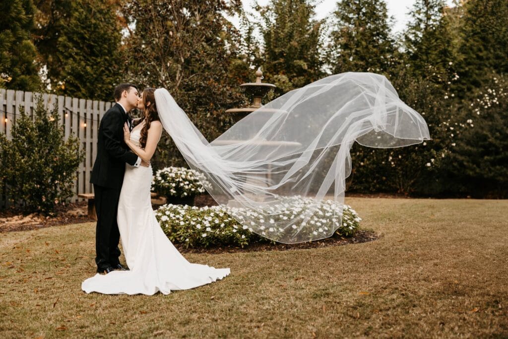 Home page outdoor bride and groom_Compressed