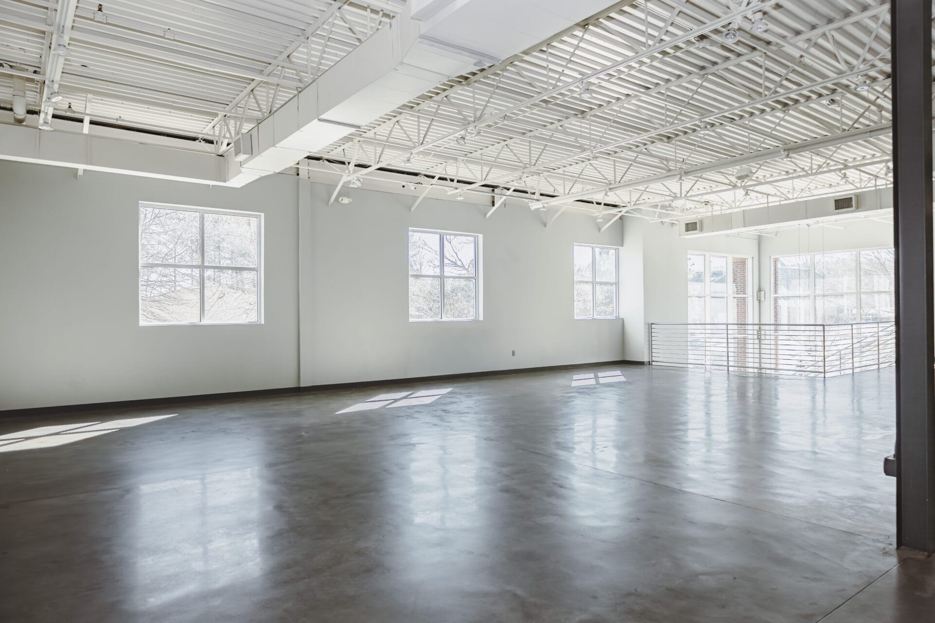 A large and spacious area for groups and styled photography shoots at venue 92 in woodstock georgia