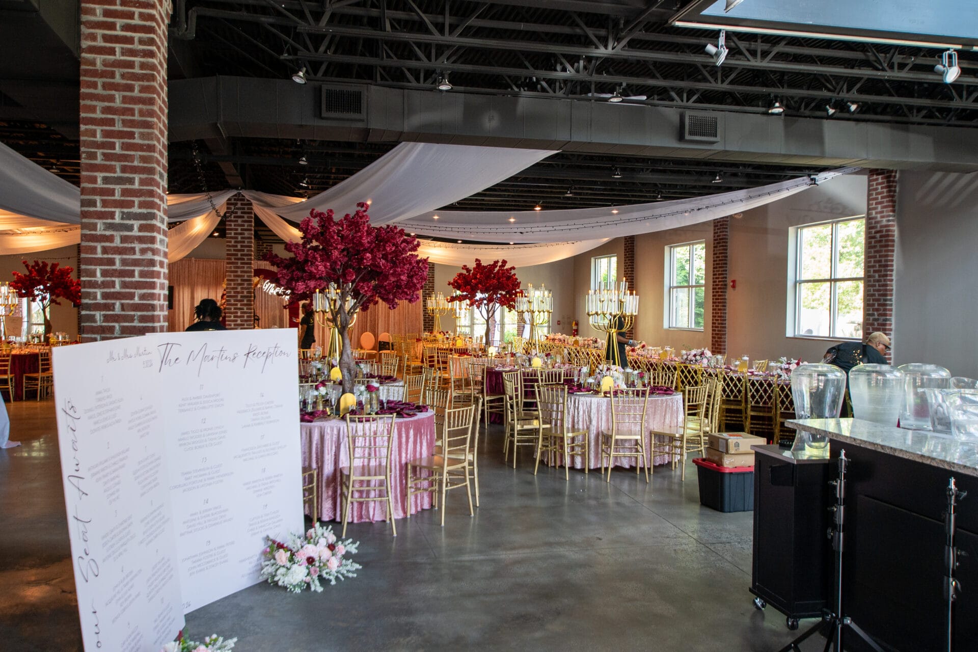 summer wedding at venue 92